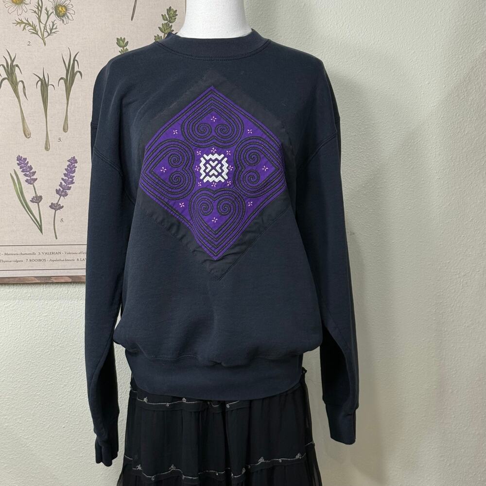 Vintage 90s Heart Embroidered Quilted Sweatshirt Grandma Cottage Whimsigoth L